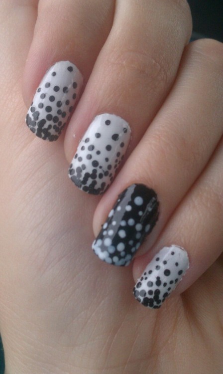 Black and White Nails Tumblr