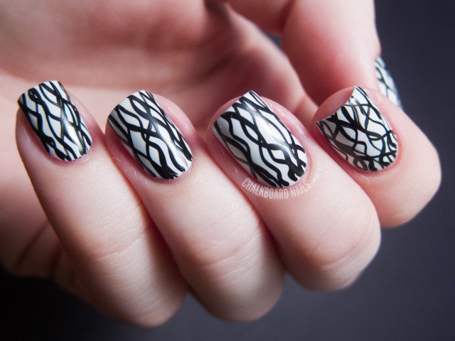 Black and White Simple Nail Designs