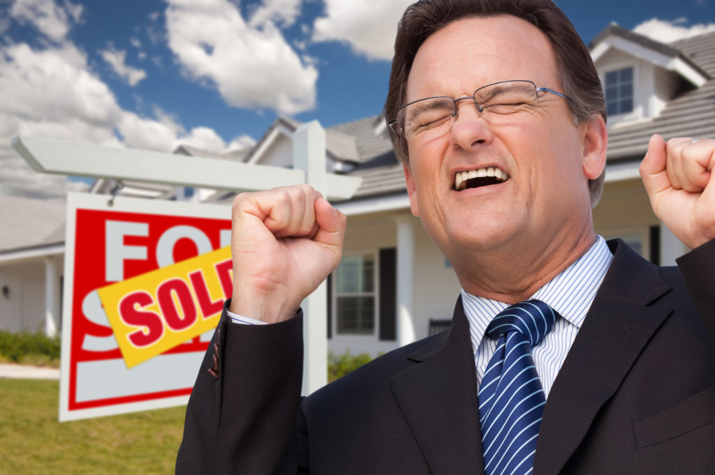 Real Estate Sold Sign