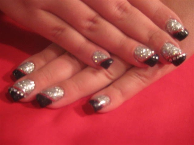 Red Black and Silver Nail Designs