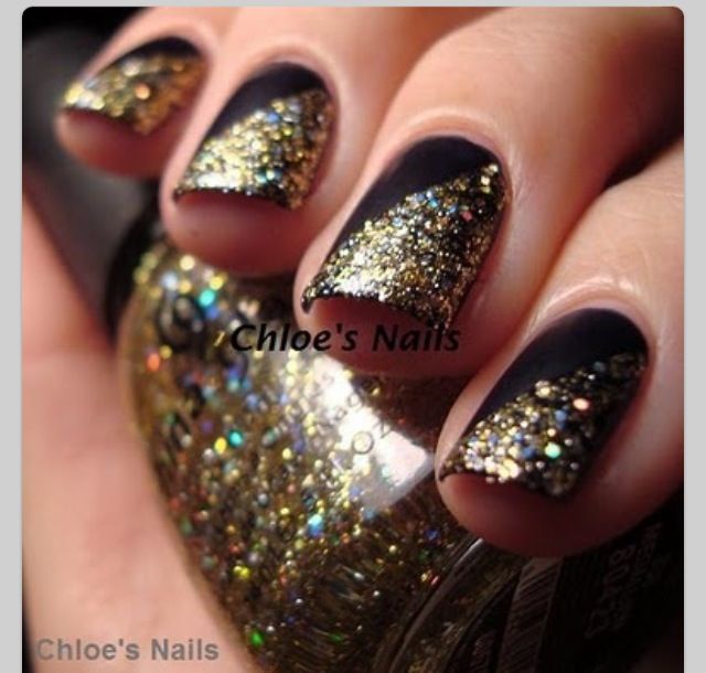 Black and Gold Nail Art Design