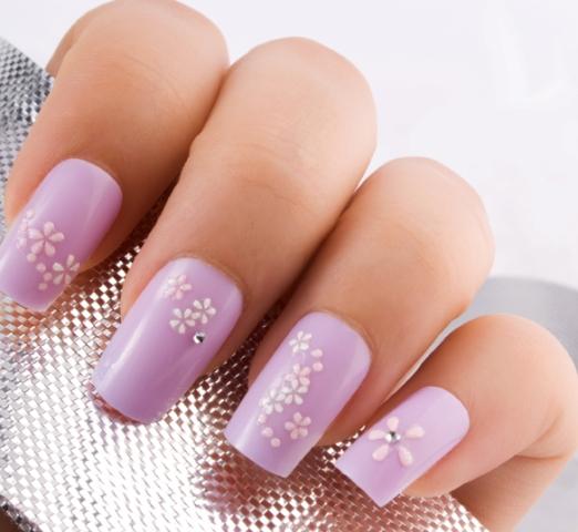 Nails Design with Flowers Nails Design with Flowers