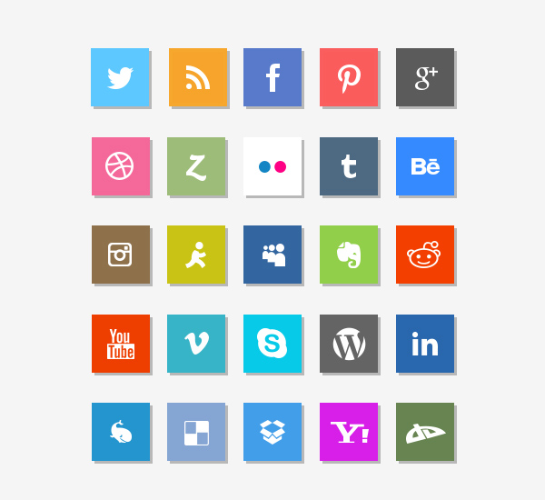 17 Social Media Flat Icons PSD Images