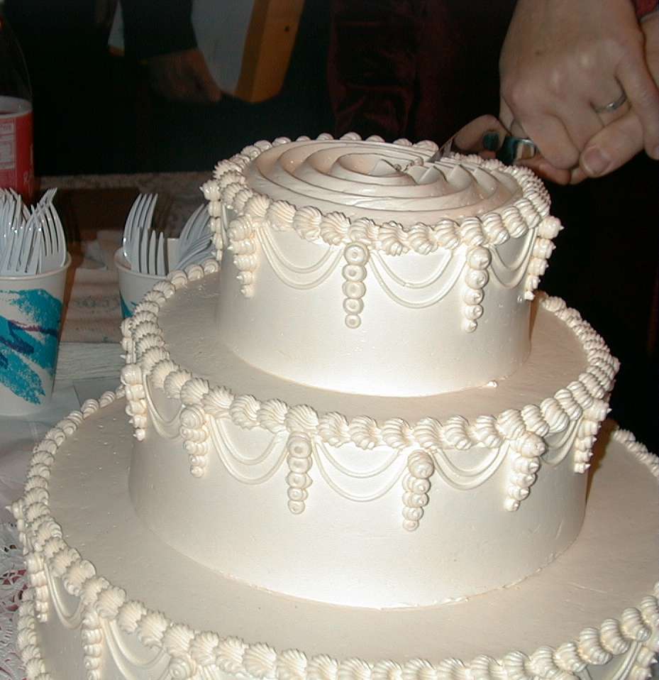 Wedding Cake Cutting