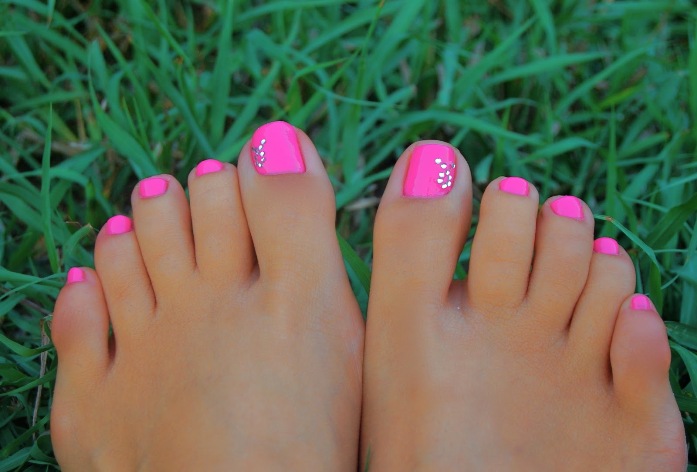 15 Cute Toe Nail Designs 2015 Images