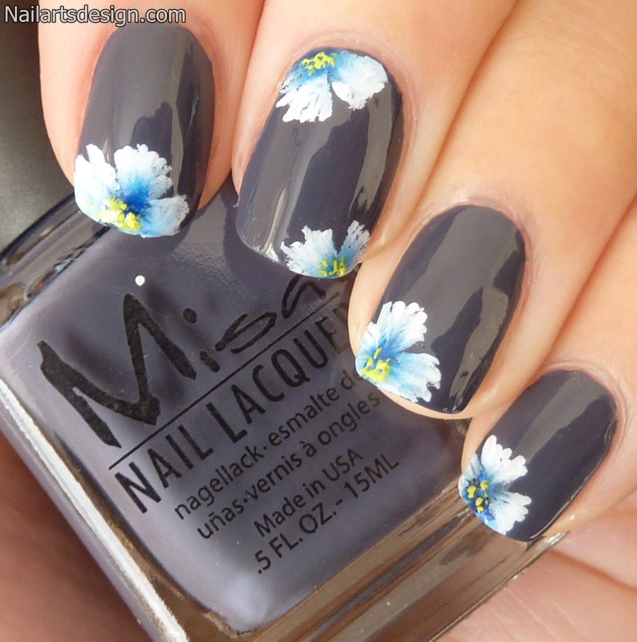 Nail Art Designs with Flowers