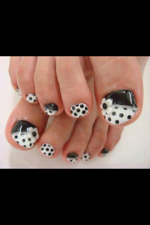 Black and White Polka Dot Pedicure