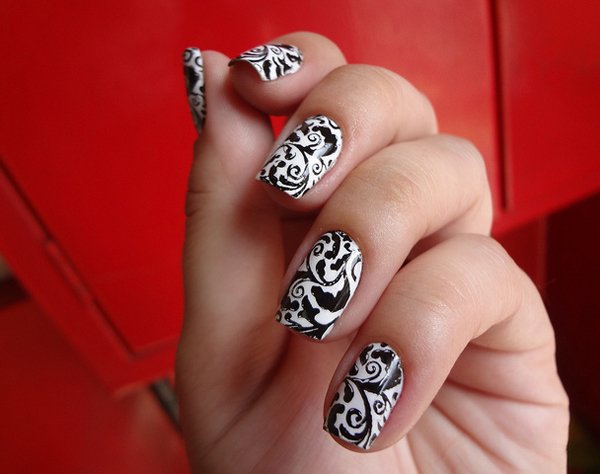 Elegant Nail Design