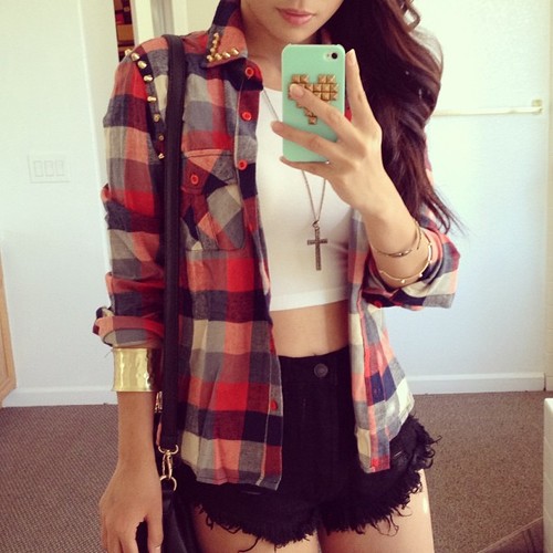 Flannel Outfits for Teen Girls