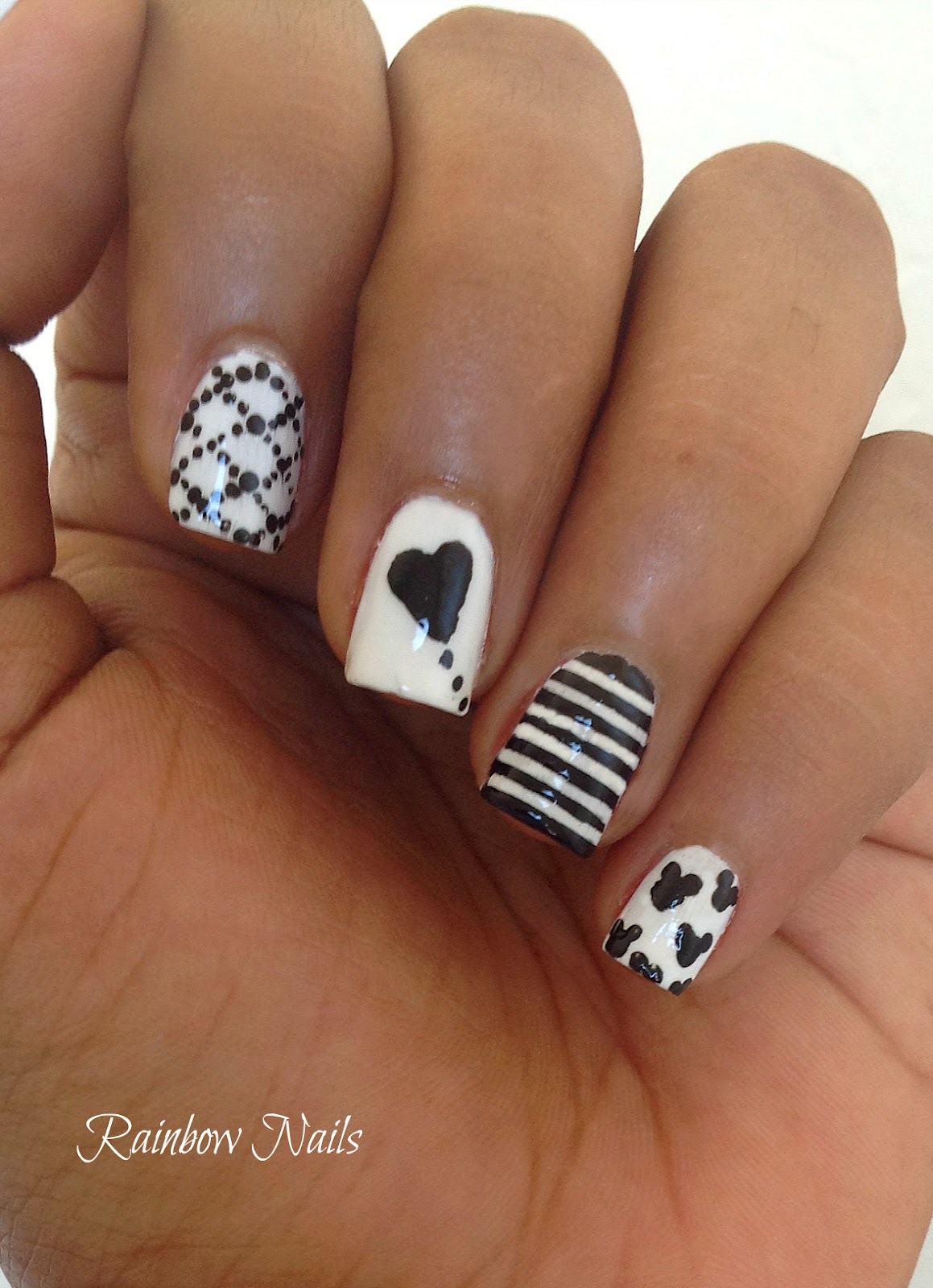Love Black and White Nail Designs Love Black and White Nail Designs