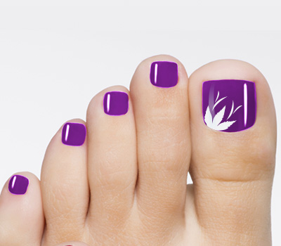 16 Purple With White Toe Nails Design Images