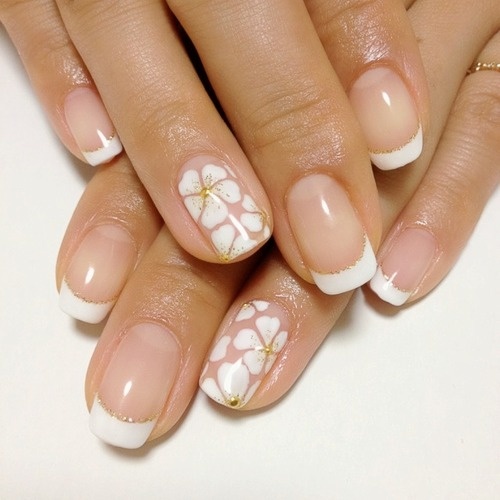 White Nail Art Design Flowers