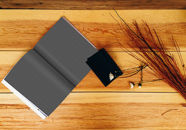 Free Magazine Cover Mockup PSD Free Magazine Cover Mockup PSD