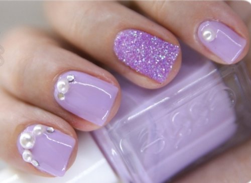 Purple and Glitter Nail Art Design