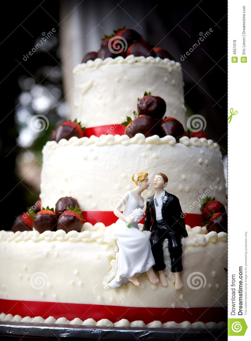 Royalty Wedding Cake