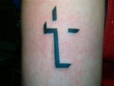 Small Cross Tattoo Design Small Cross Tattoo Design