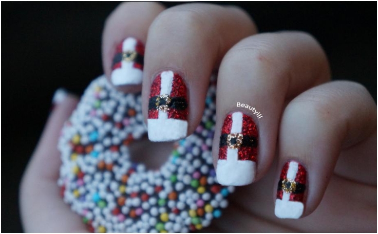 DIY Christmas Nail Art