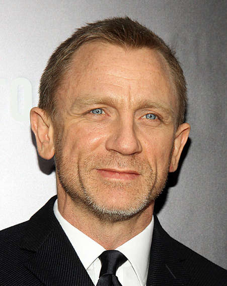 Famous Person in England Daniel Craig