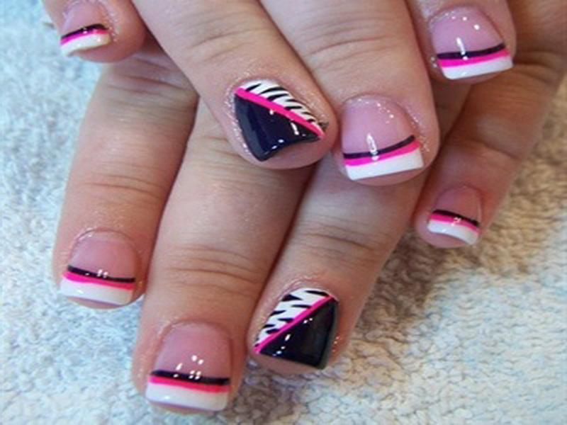 White French Tip Nail Designs