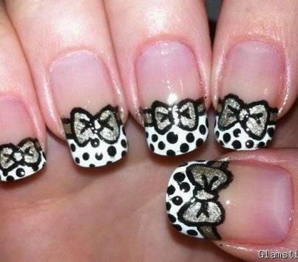 Beautiful Nails with Bows
