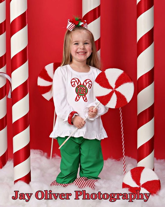 DIY Christmas Backdrop Ideas