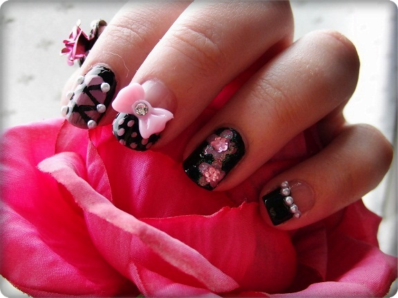 Art with 3D Bow Nail Design