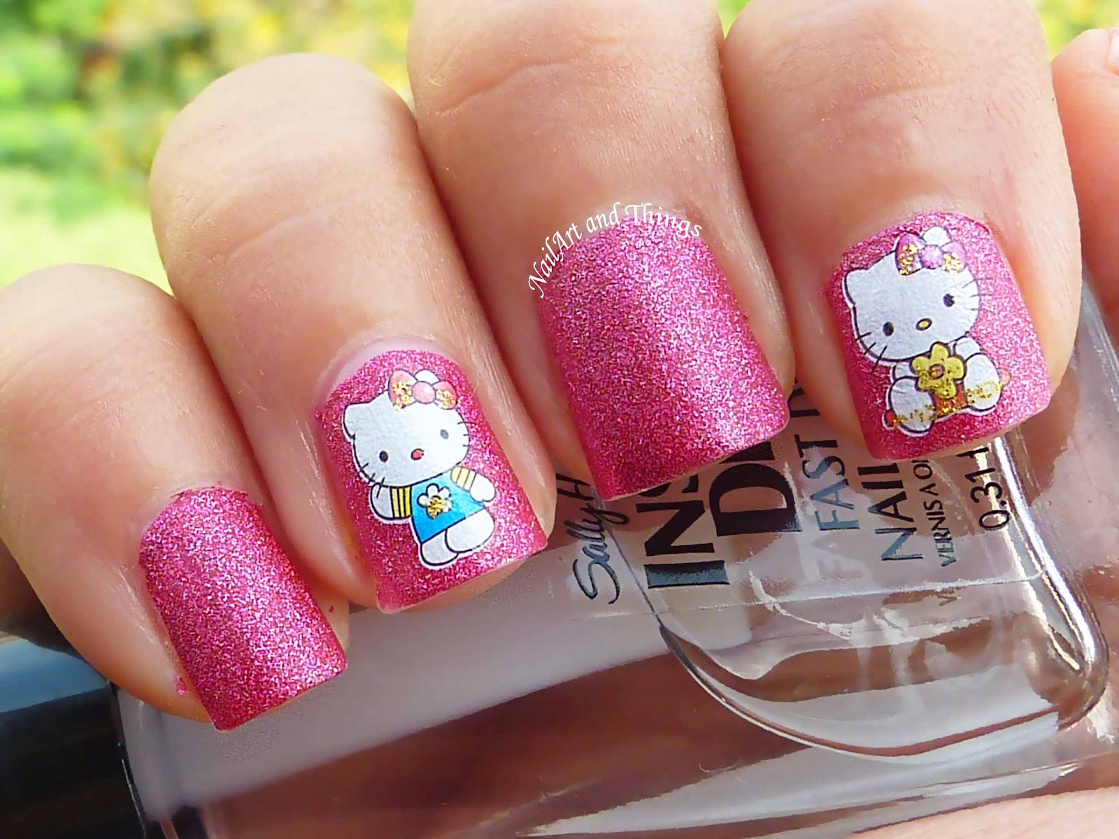 Hello Kitty Nail Art Designs