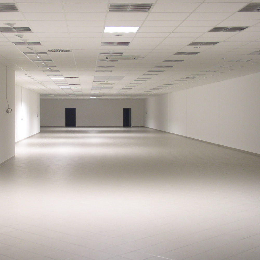 Large Empty Room Large Empty Room