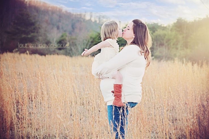 Maternity Photography with Older Sibling