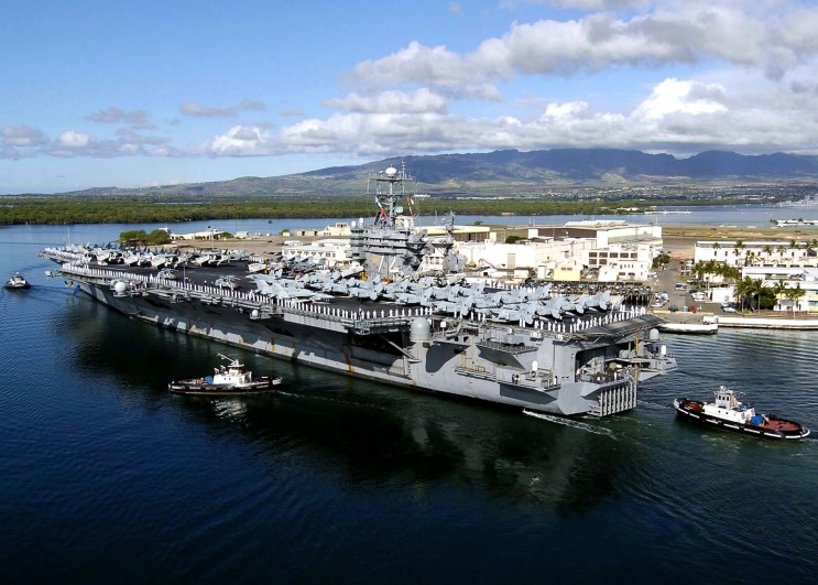 USS Abraham Lincoln CVN 72 Aircraft Carrier USS Abraham Lincoln CVN 72 Aircraft Carrier