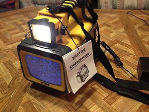 Vector Emergency Radio TV