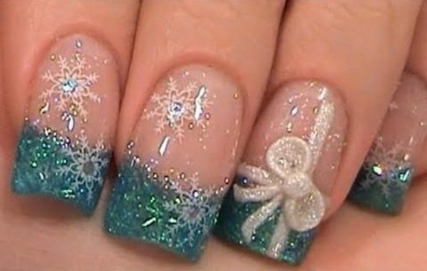 Christmas and Winter Nail Designs