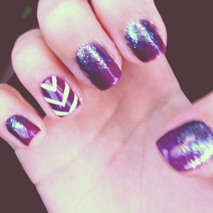 Purple Nail Design with Glitter Purple Nail Design with Glitter