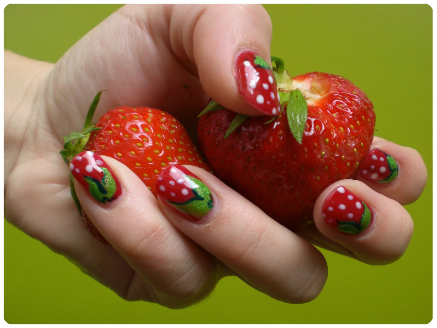 Strawberry Nails Design