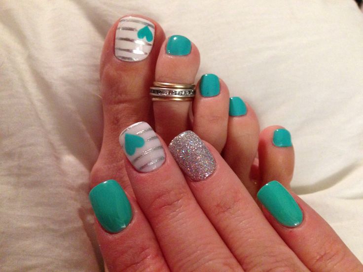 Teal Nail Art Designs