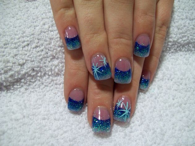 Winter Acrylic Nail Art