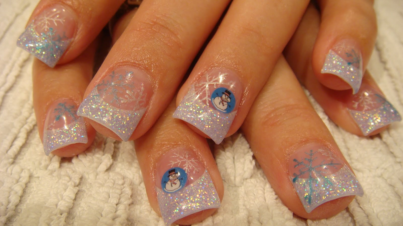 Winter Acrylic Nail Designs