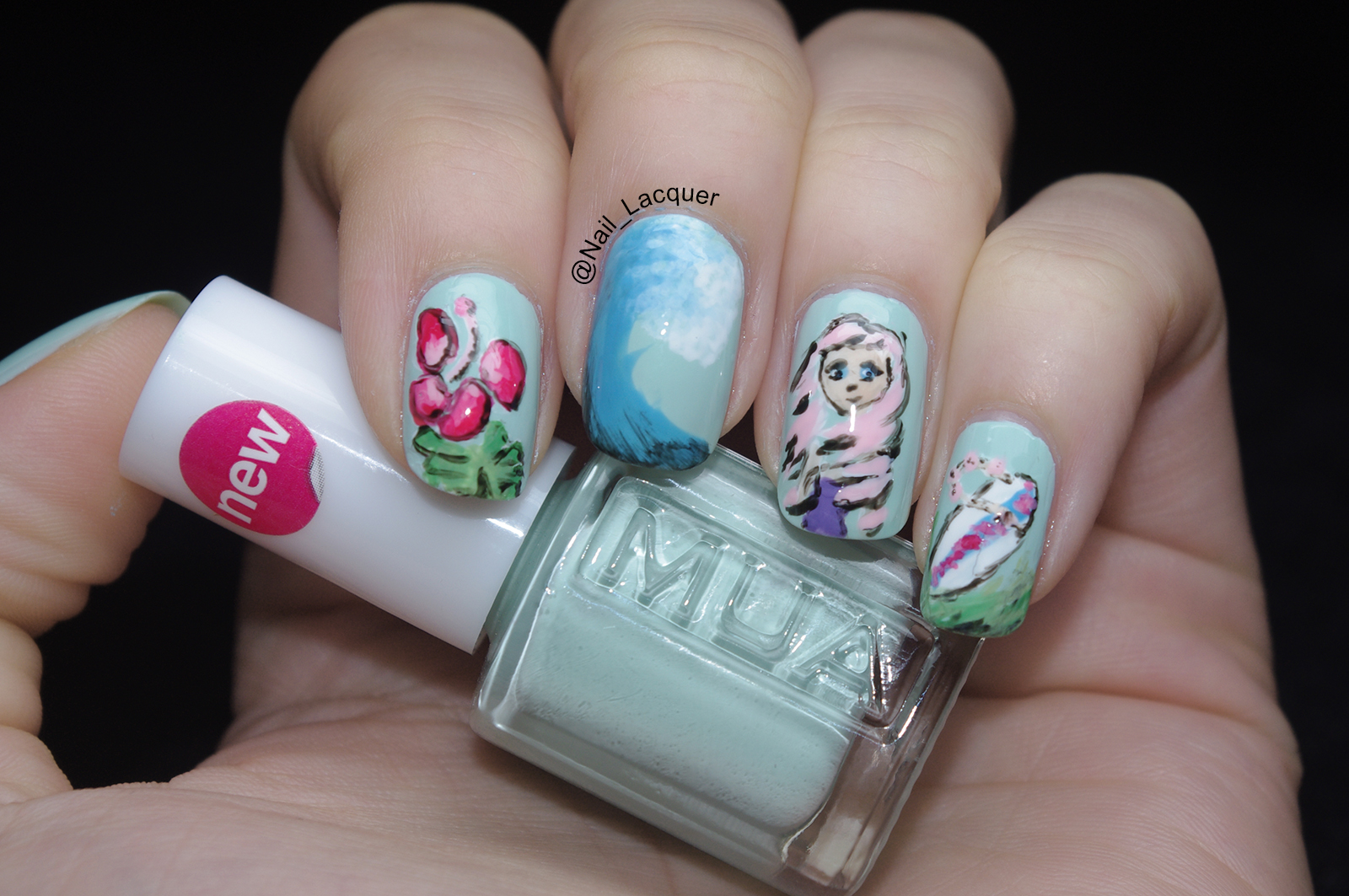 Beach Themed Nail Art