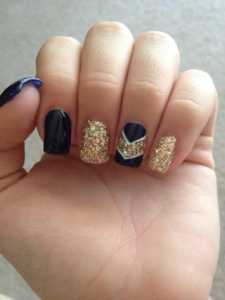 Black and Gold Nail Designs