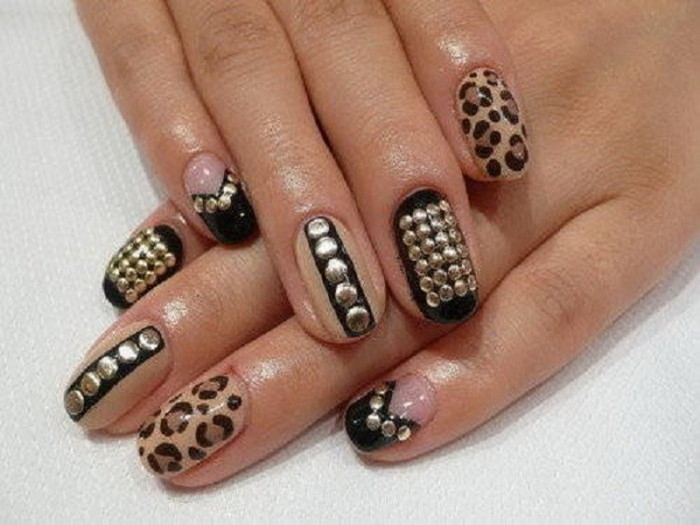 Leopard Acrylic Nails Designs