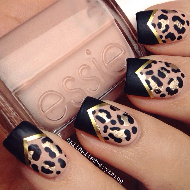 Leopard Print Nail Design