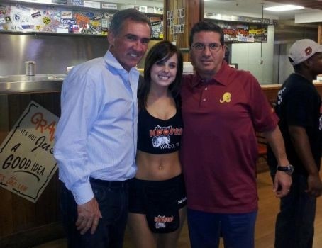 RG3 Hooters Waitress