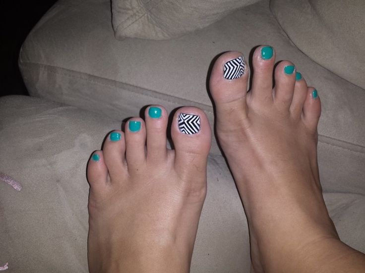 Tribal Toe Nail Designs