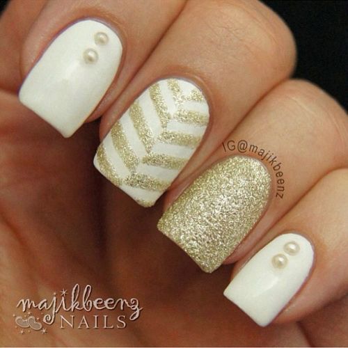 White and Gold Acrylic Nail Designs