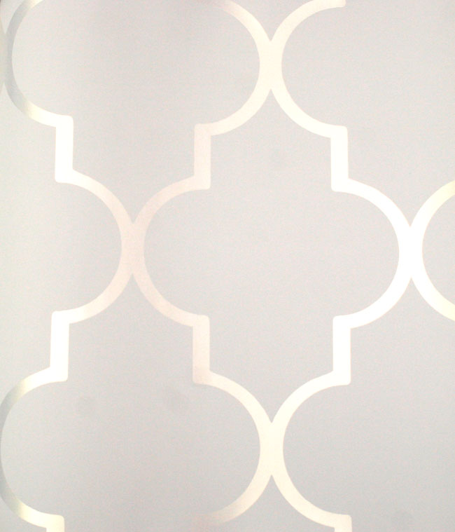 White and Silver Metallic Wallpaper