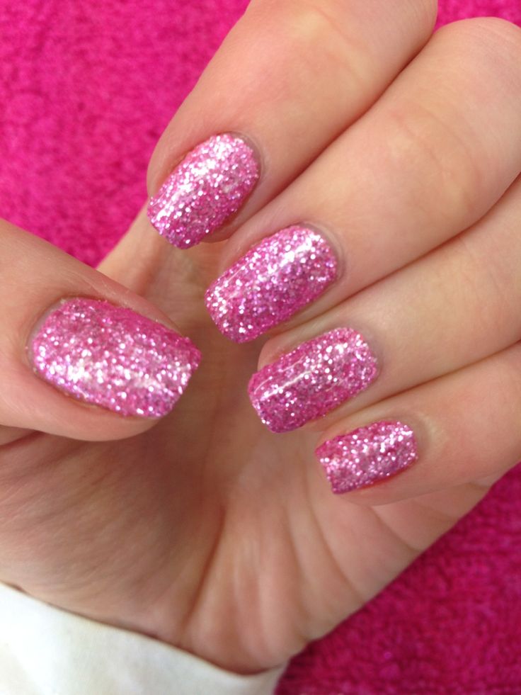 Pink Glitter Nail Art