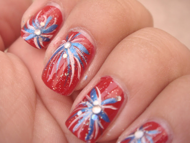 4th of July Firework Nail Art Designs