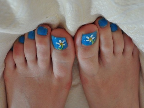 Blue Toe Nail Design