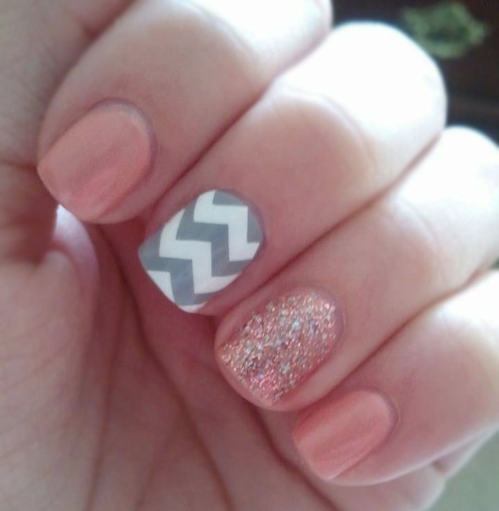 Chevron Nail Design