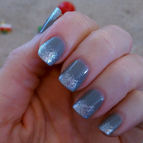DIY Glitter Nail Polish DIY Glitter Nail Polish